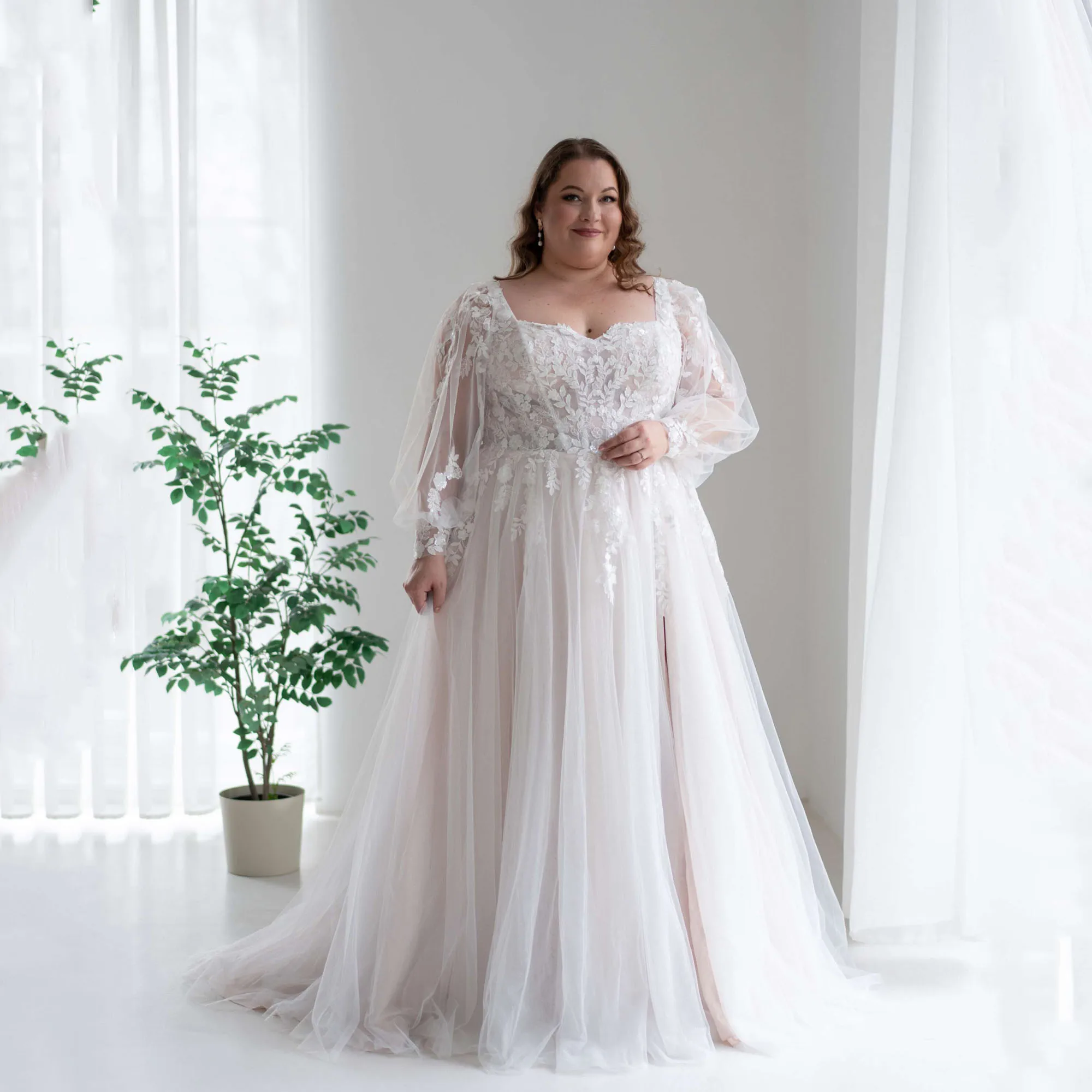 

Oversize Lace Slit Wedding Dresses Sweetheart A-Line Detachable Long Puff Sleeve Bridal Gown Tulle Customized Vestido De Novia
