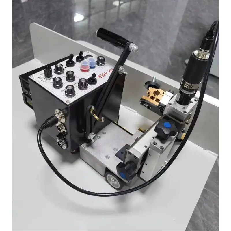 New Welding Robot Automatic Fillet Portable Horizontal Oscillating Straight Seam Stainless Steel Metal Weld Permanent KA-HE9