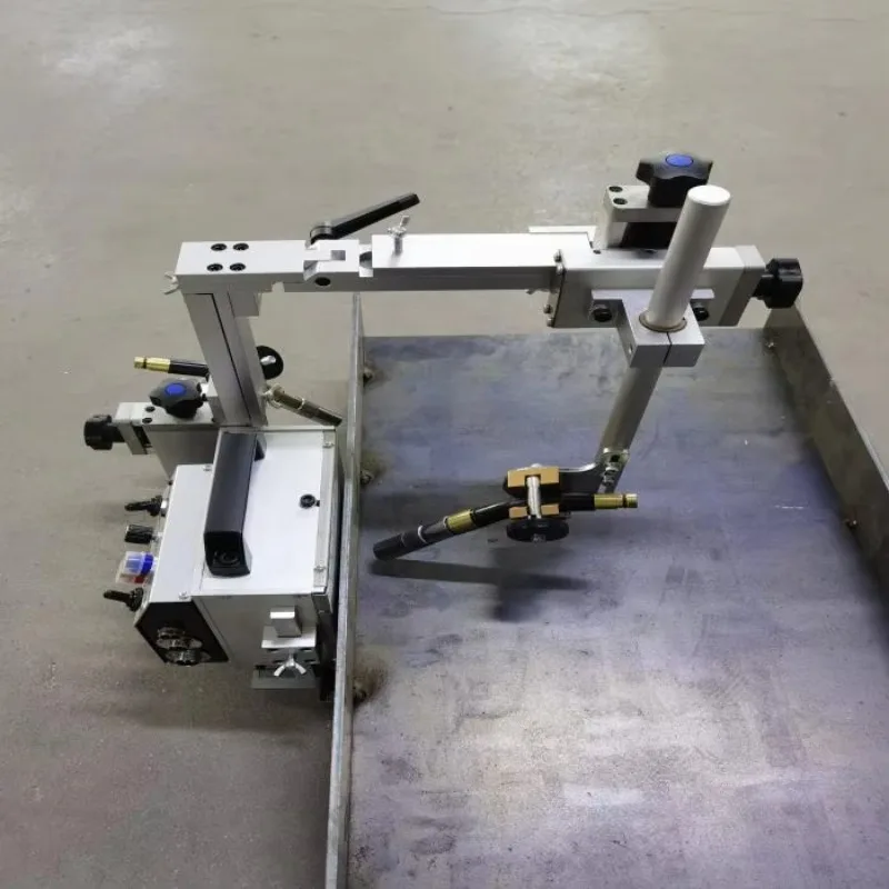 

KA-H5T Высококачественный трактор, портативный боковой всасывающий двойной пистолет, автоматический сварочный робот, прямой шов, постоянный магнит