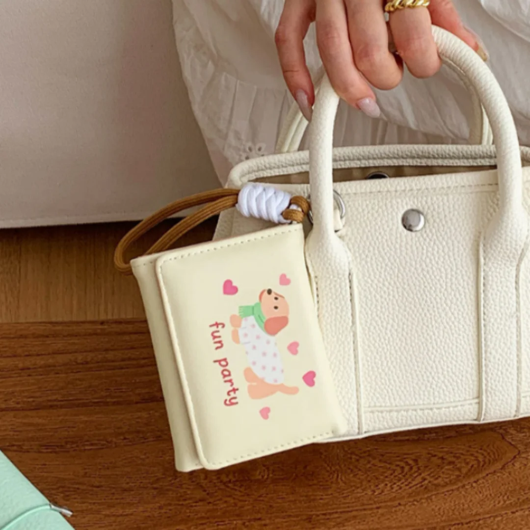 Lightweight Wallet Smooth Touch Dog Cartoon Wallet Mini Purse With Lanyard Casual Trifold Women'S Wallet For Dating Shopping