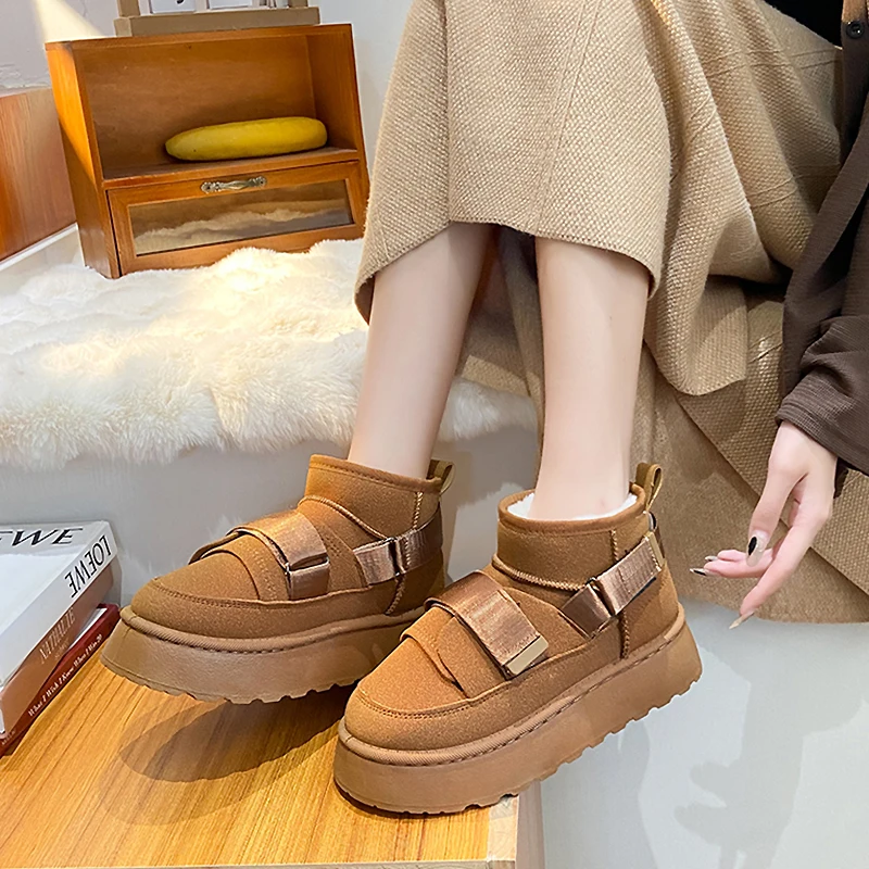 2024 Winter Women Plush Snow Boots Warm Ankle Snow Platform Designer Suede Fur Comfort Warm Cotton Shoes Women Short Botas