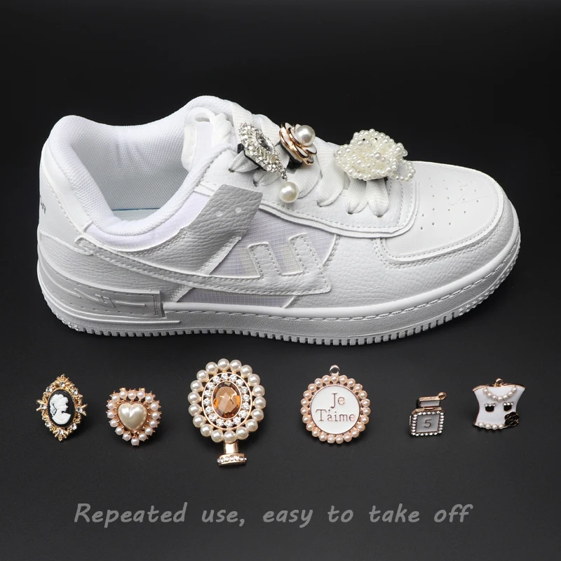 1 Pcs Luxury Casual Shoes Charms Laces Buckle Sneakers Shoelaces Clips Decoration Rhinestones Pearl Gem Flower Shoes Accessories