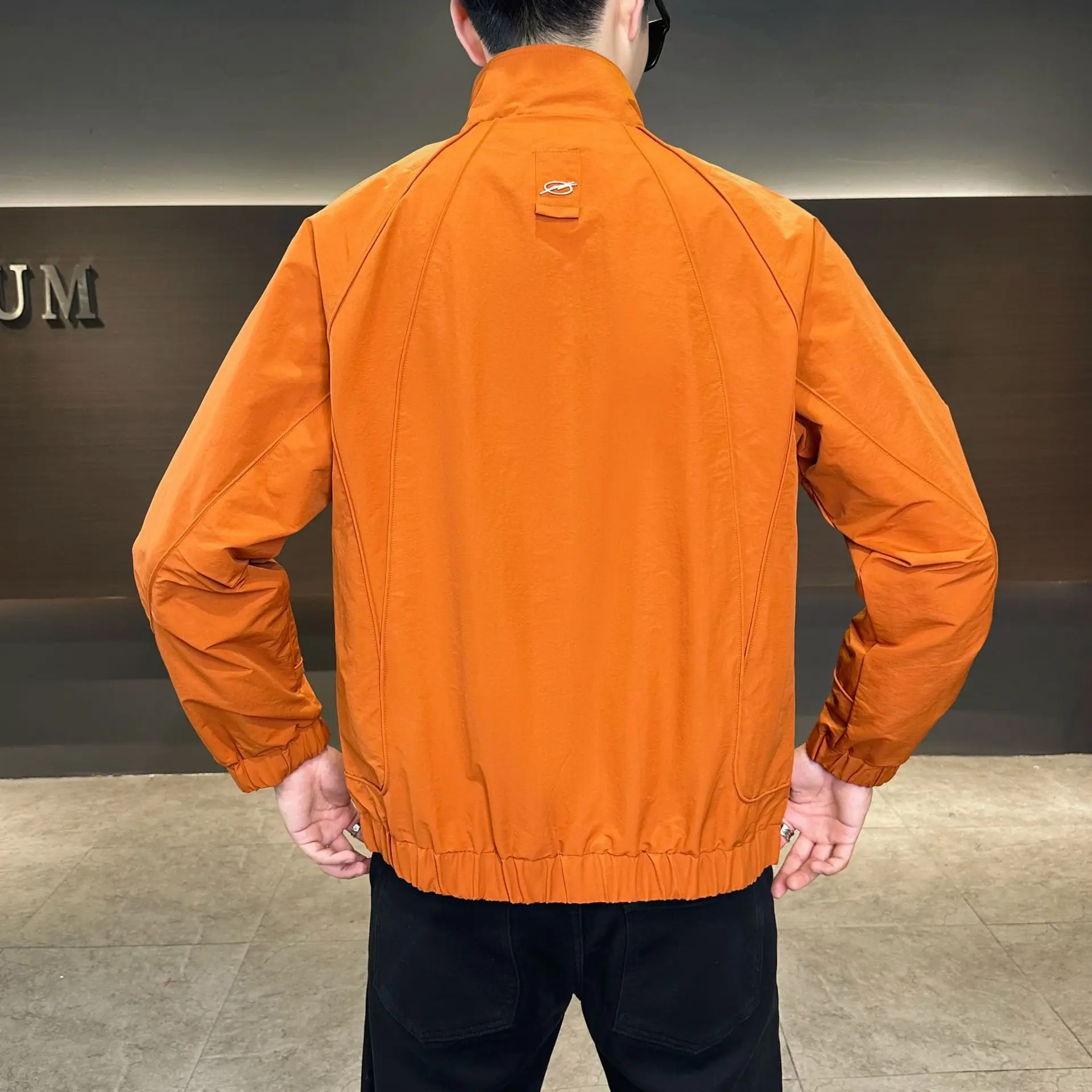    سترة غير رسمية معطف الرجال الموضة العصرية ملابس خارجية شتاء نمط جديد في الهواء الطلق سترة واقية تنوعا وسيم ملابس للرجال