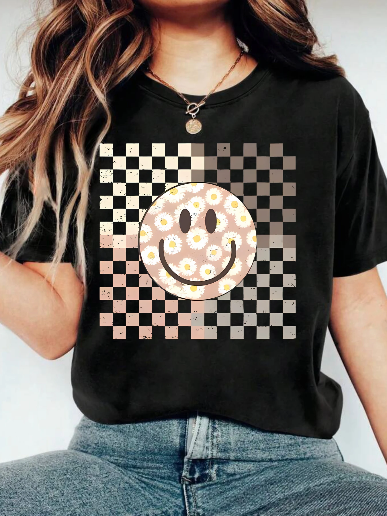 

Four-color square and cartoon smiling face pattern ladies daily short sleeve T-shirt summer fashion women clothing
