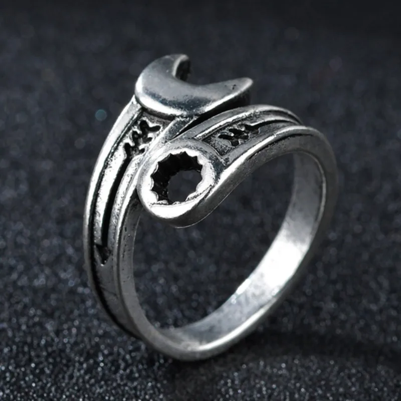 Mens Simple Fashion Mechanical Locomotive Wrench Ring Tool Shape Ring Creative Design Boys Birthday Gift Arrow Pattern