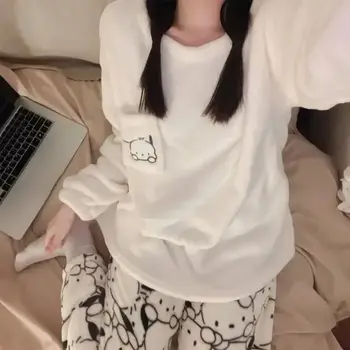 三麗鷗 Hello Kitty Pochacco Kuromi 女孩新款日系卡通印花加厚珊瑚絨保暖抗菌家居服套裝 10 最佳銷售 三麗鷗睡衣 - №2