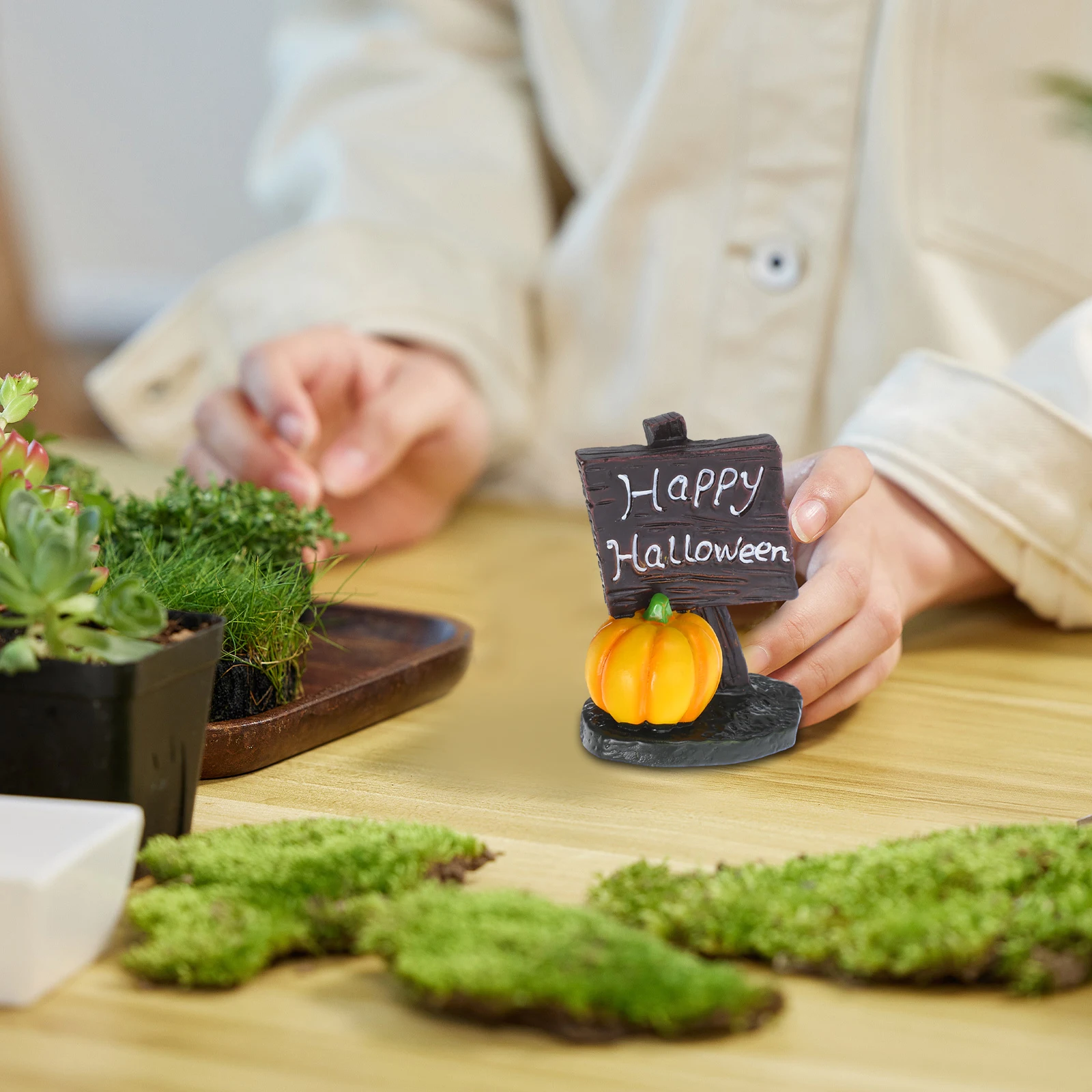 

Resin Figurines Halloween Miniature Decor For Crafts Micro Landscape Table Decoration Halloween Accessories