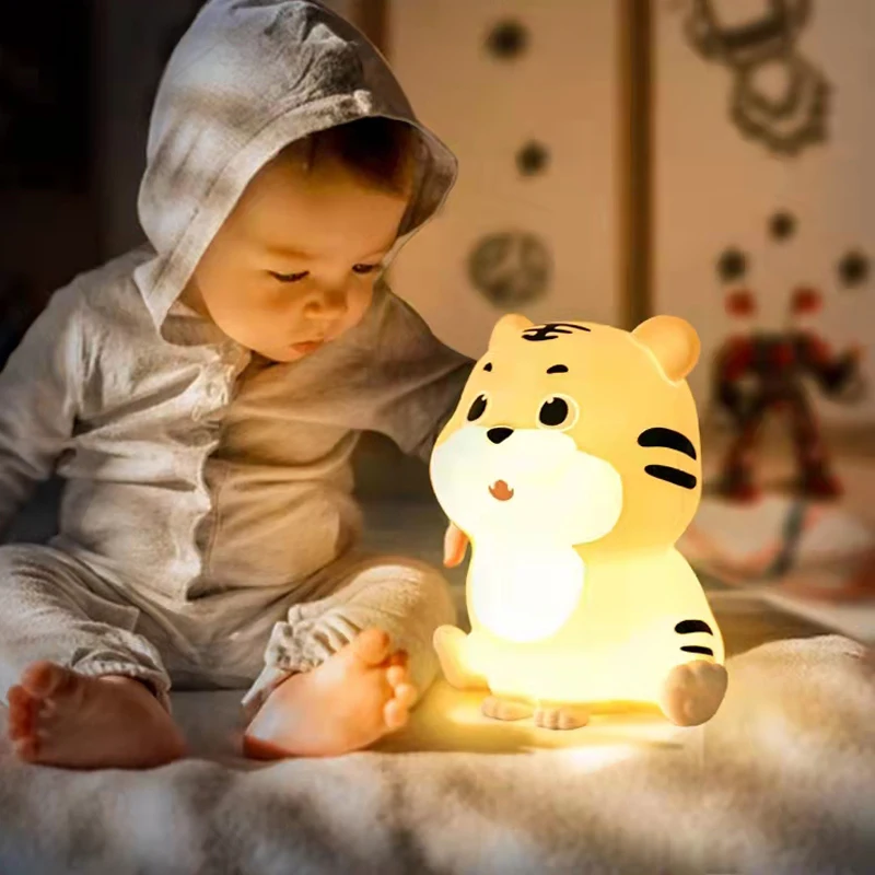 Forest King Tiger Night Light Baby Eye Care luce per l'allattamento al seno delicata sulla pelle 2022 regalo di compleanno dello zodiaco creativo giorno dei bambini