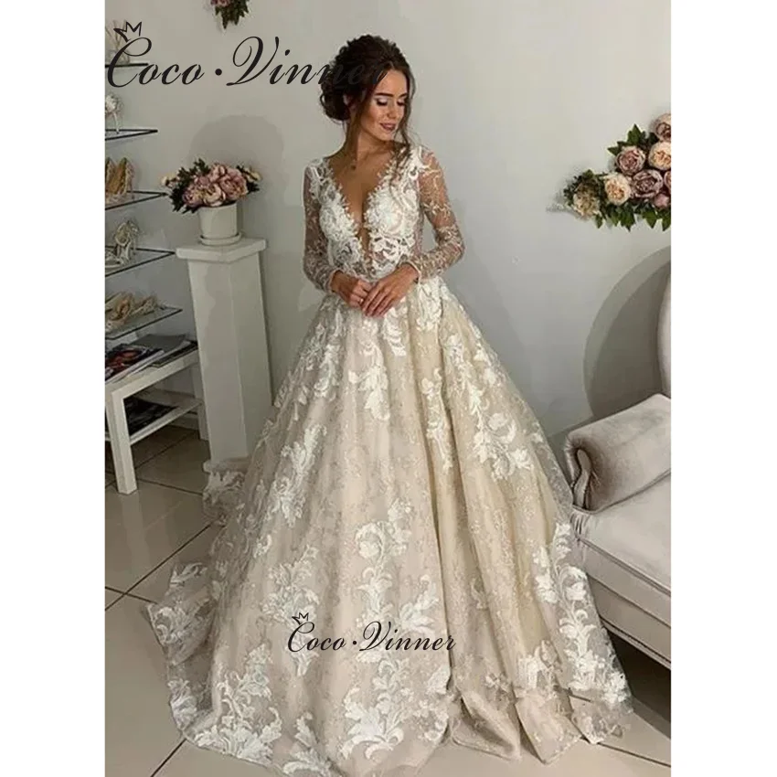 Personalizado Europa Sexy vestido de novia sin espalda 2025 nuevas mangas completas cuello en V una línea vestidos de novia bohemios Apliques de encaje W1395