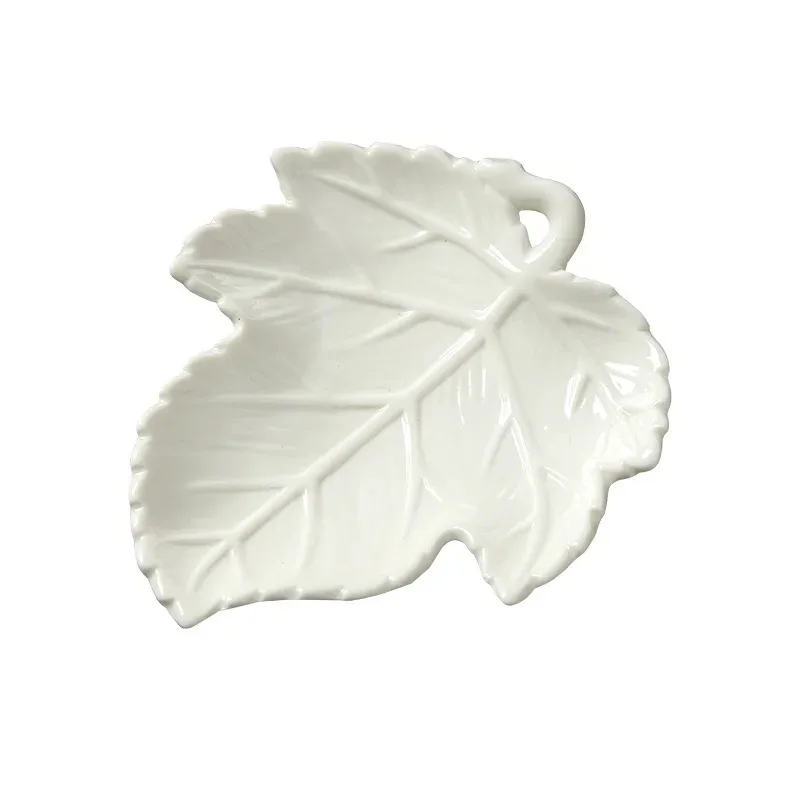 

Necklace Maple Leaf Display Plate Jewelry Leaf Plate Display Earrings Design Jewelry Plate