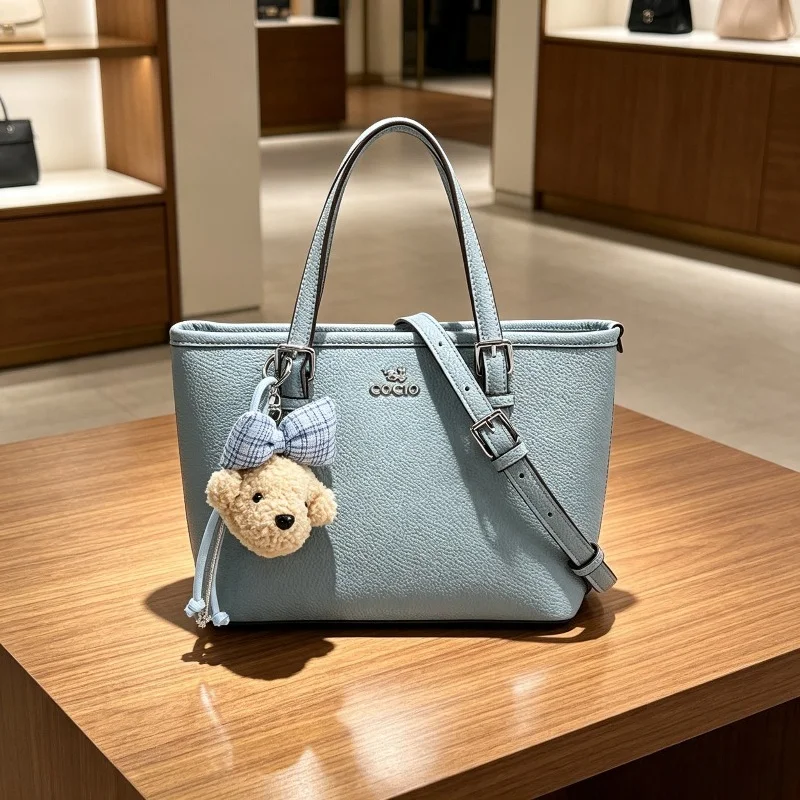 Summer Niche New Fashion Minimalist Large Capacity Shoulder Underarm Bag Commute Tote Handbag Premium Texture