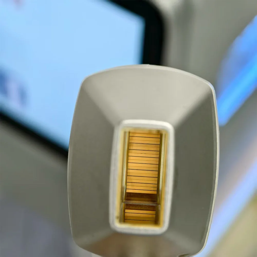 

Диодный лазер 808 нм, машина для удаления волос, безболезненная эффективная машина для удаления волос, машина для удаления волос 808