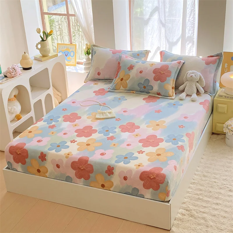 Colorful Flowers Pattern Velvet Fitted Sheet Set Ultra Soft Fuzzy Winter Bedroom Bedding Set Deep Pocket Flannel Mattress Cover