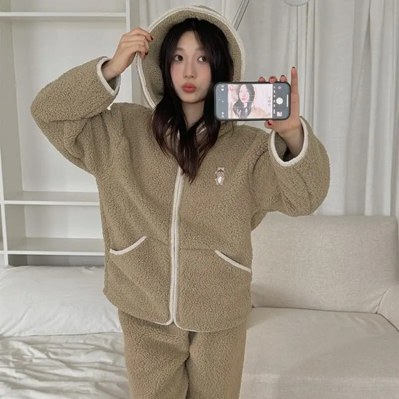 

Зимний пижамный комплект с капюшоном, утепленная домашняя одежда Kawaii на флисовой подкладке, минималистичный однотонный теплый комплект ночной рубашки, новая одежда для сна