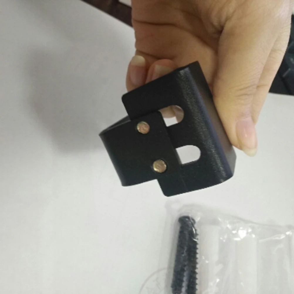 

Регулируемая фурнитура для напольного крепления из углеродистой стали, черная, 1-175 дюймов, не рифленые двери, прочный современный стиль, раздвижная опора для направляющей