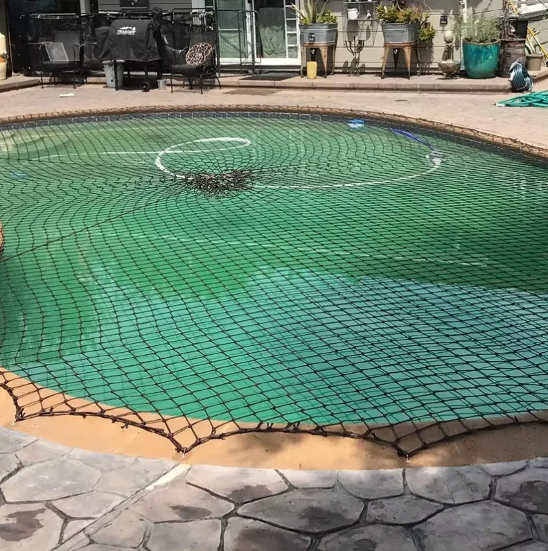 

Прочная защитная сетка для бассейна, устойчивая к УФ-излучению, легко устанавливается и хранится, для безопасности детей. Акция!