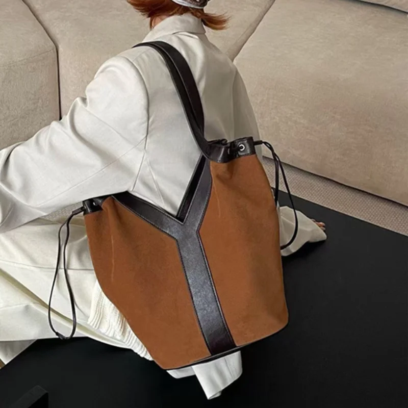 bolso-de-hombro-de-lujo-para-mujer-bolso-tipo-cubo-en-forma-de-y-bolso-de-mano-de-gran-capacidad-de-gama-alta-a-la-moda-bolso-informal-de-alta-calidad-para-otono