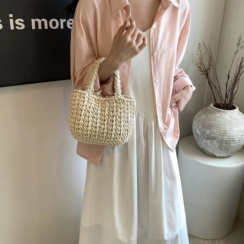 Handmade Woven Women\'s Bag 2024 New Fashion, Leisure and Popular Beach Bag Handbag, Exquisite Grass Woven Bag