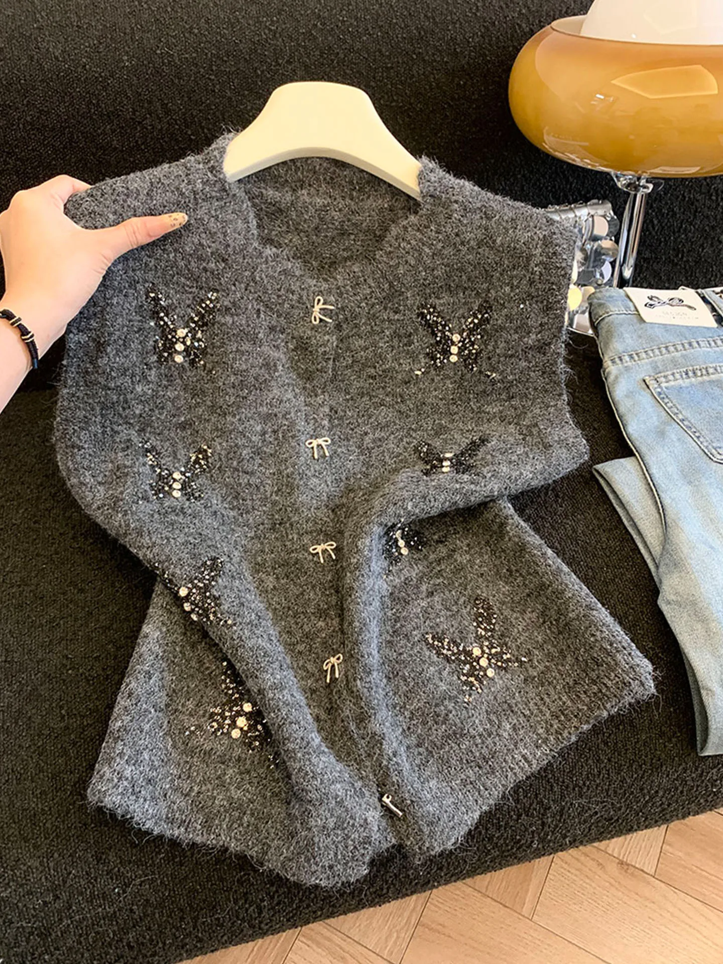 

Женский вязаный жилет Emily Clud с пайетками и перекрестным узором, теплый, мягкий, модный, осенне-зимний кардиган-топ