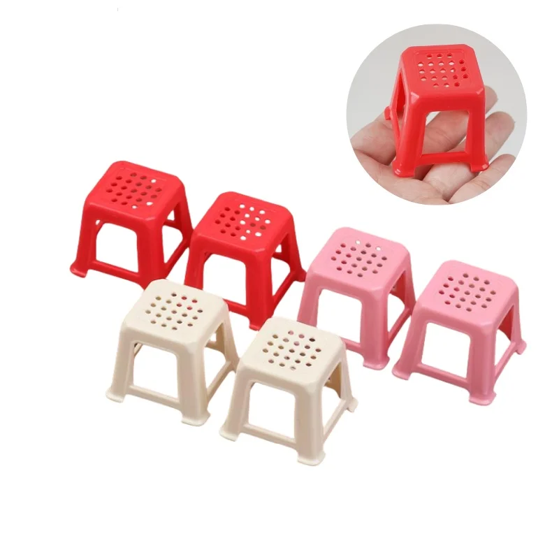 2Pcs 1:6/1:12 Dollhouse Miniature Small Chair Plastic Stool Furniture Model Decor Toy Doll House Accessories