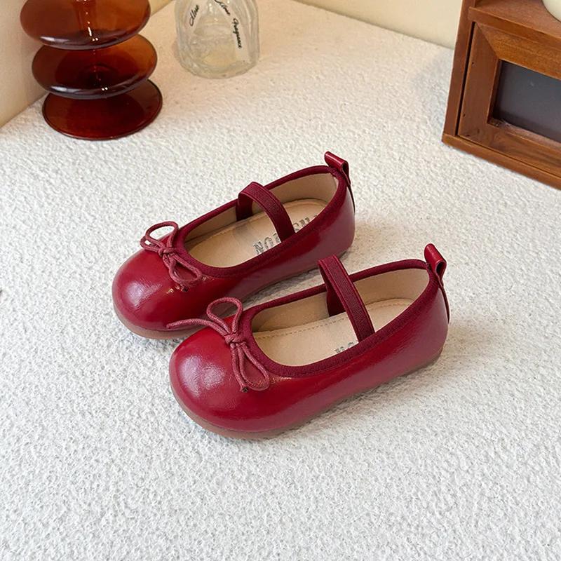 فضي أحمر الفتاة حذاء مسطح Bowknot أحذية من الجلد الصغير الاطفال لينة أسفل الأميرة حذا فردي للسيدات الأطفال حذاء طفل صغير 2-10T #1