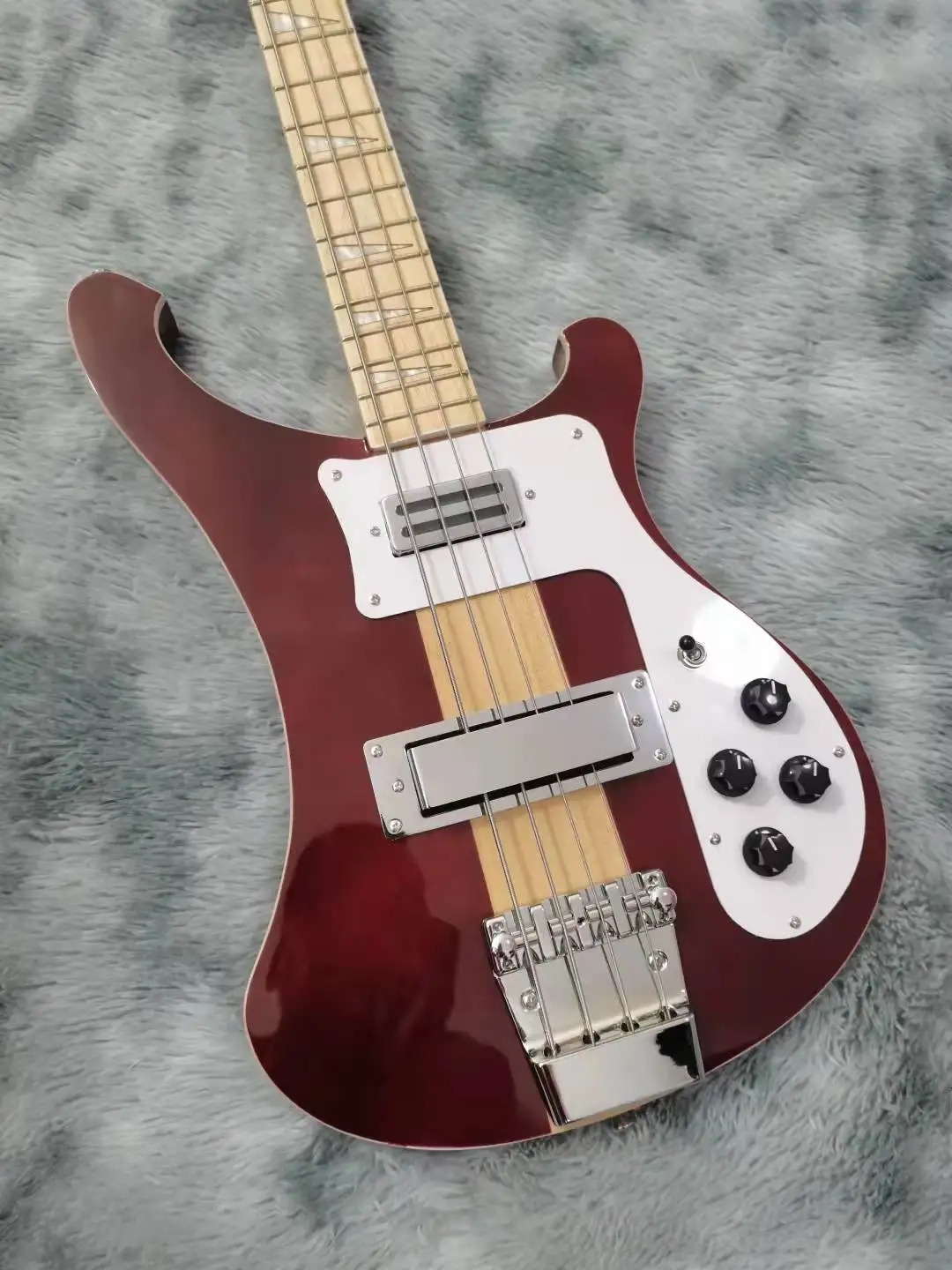 Factory Custom 4-String Electric Bass Guitar with Neck-Thru Body,Maple Fingerboard,Chrome Hardwares,2 Pikcups,Offer Customized