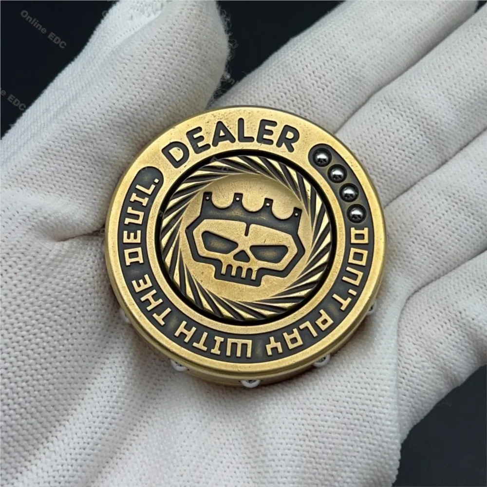 Used EDC Toys LAUTIE EDC BIG Dealer Coin 2099 Series Poker Fidget Spinner Fingertip Gyro Antistress Fidget Toys