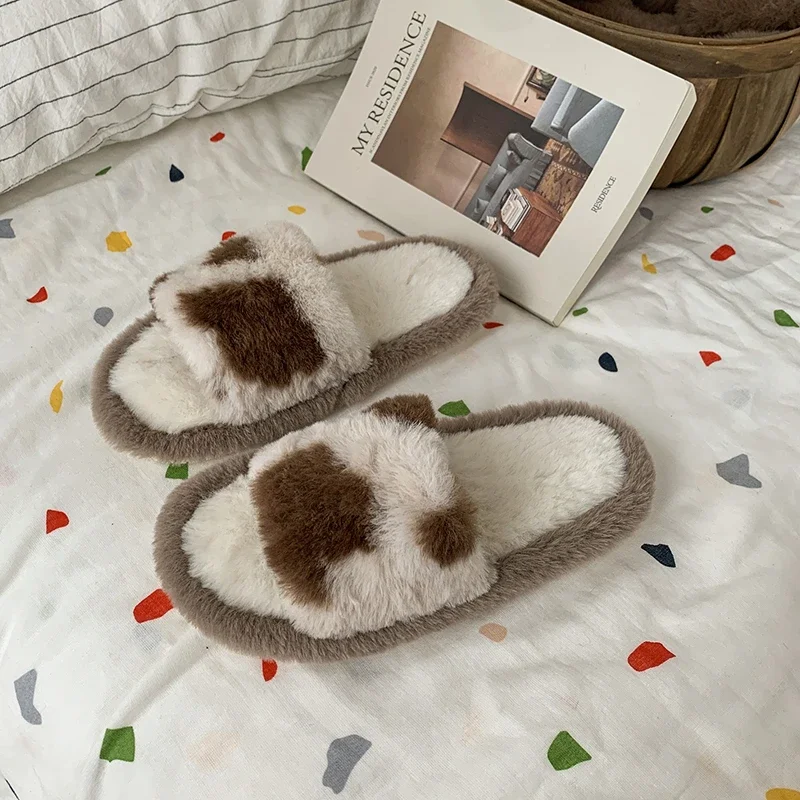 

Children Warm Plush Slippers for Girls 2025 Winter New Fashion Korean Style Soft Bottom Anti-slippery Versatile Open-toe Shoes