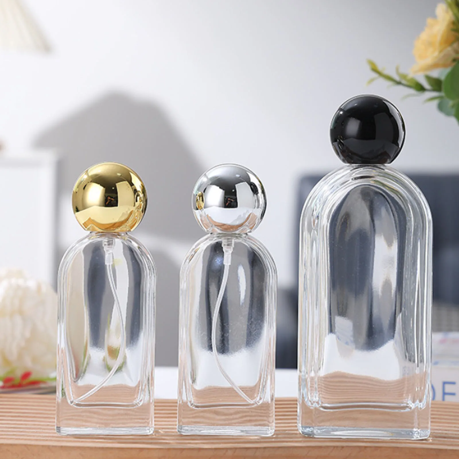 30ml100ml Spray Bottle Bayonet Transparent Flat Round Glass Perfume Bottle Women's Repackaged Portable Spray Refillable Bottle