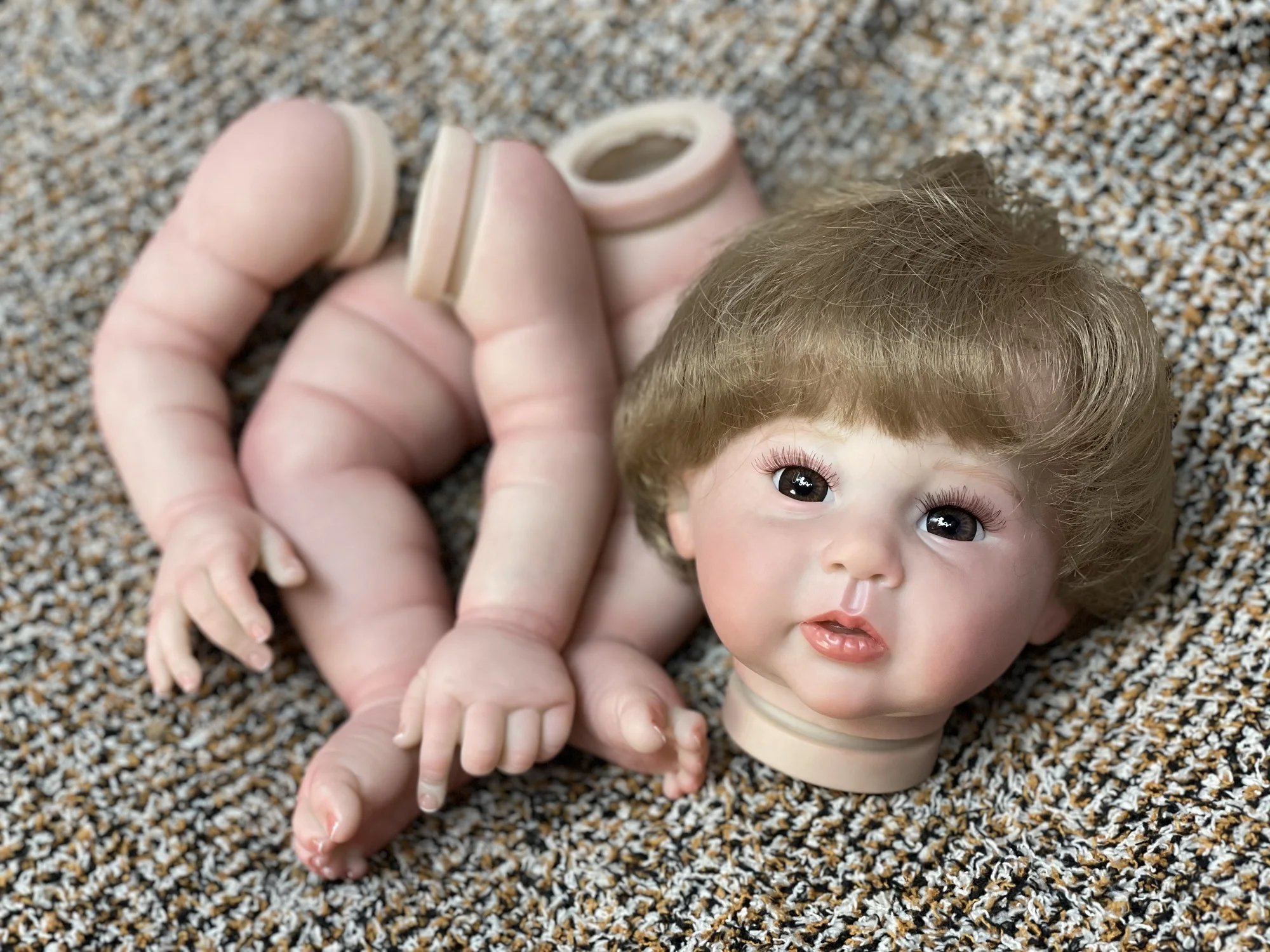 Kit de muñecas Reborn con ojos abiertos, 18-20 pulgadas, pelo enraizado, sin montar, piel pintada, venas visibles, hecho a mano