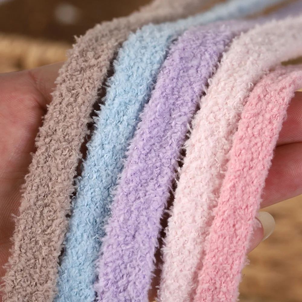 1 Pair 1.3CM Wide Plush Shoelaces, Fuzzy Furry Rope Laces for Sneakers Colorful Laces for Shoes Hats Pants Soft Chunky Shoelaces