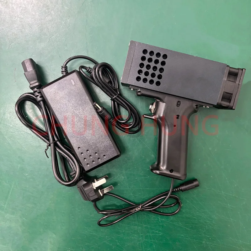 Handheld UV lamp for car maintenance sheet metal baking paint spraying LED curing lamp UV ink quick drying handheld UV curing la