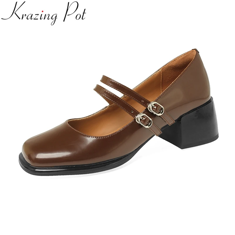 

Krazing Pot 2023 Patent Leather Thick Heel Square Toe Buckle Straps Spring Shoes Office Lady Mary Janes Solid Lolita Women Pumps