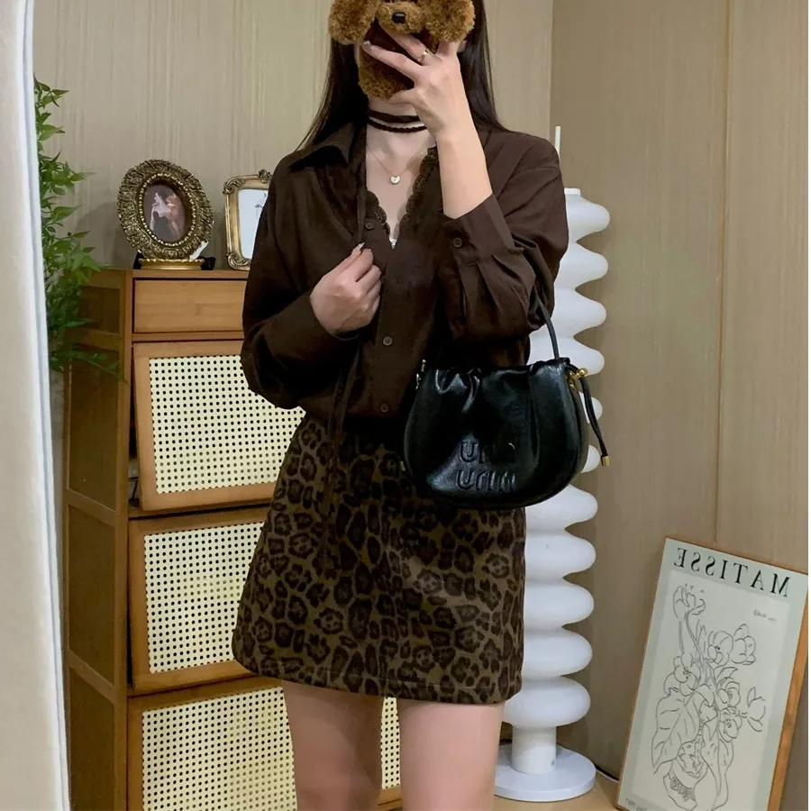 シックな韓国風レーススプライスとレオパード柄スカートのツーピースセット、女性用ロングスリーブ秋冬ファッション