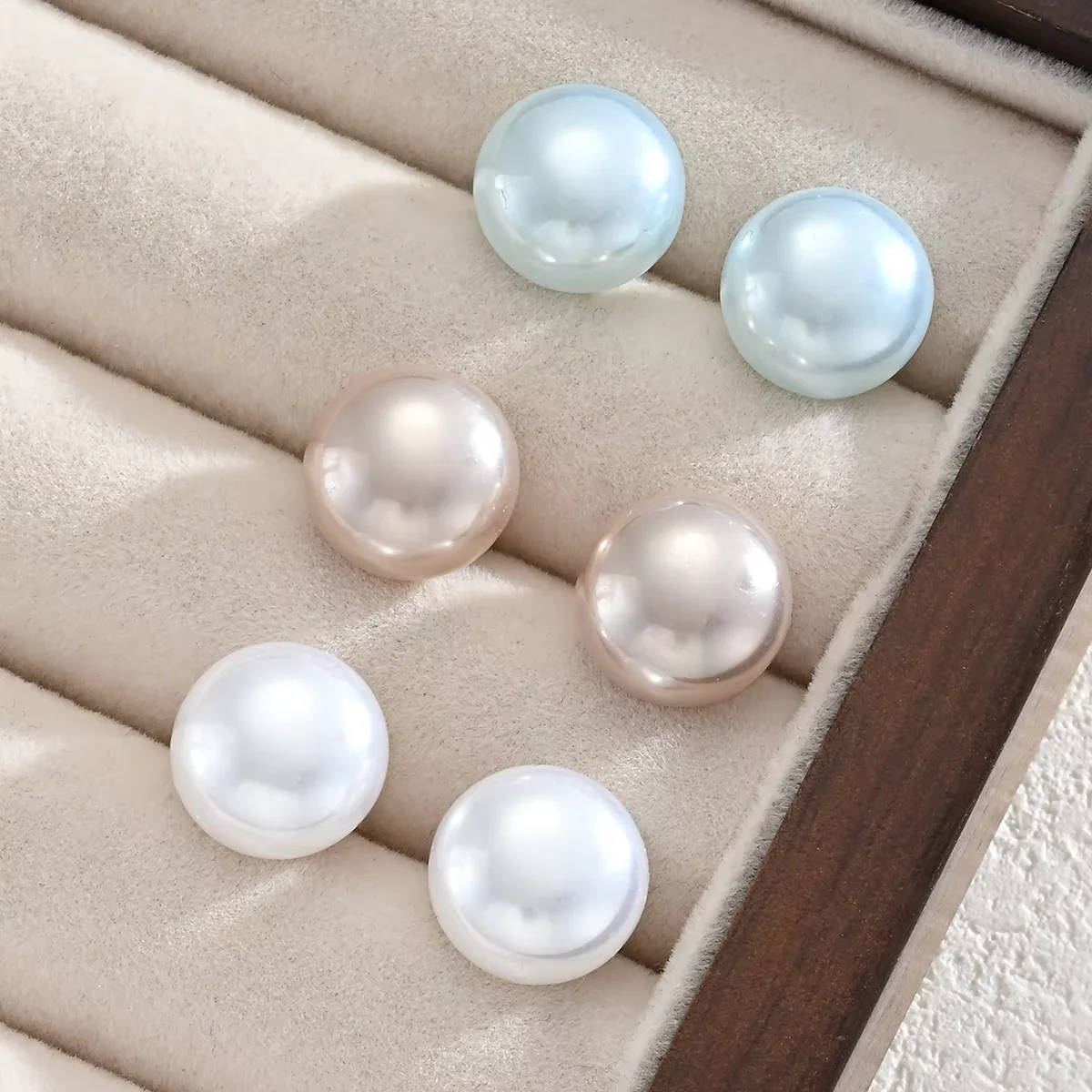 3pcs Elegant Minimalist Chic Faux Pearl Earrings Set for Women Vintage Muffin Round Stud Earrings Daily Holiday Wear Jewelry New