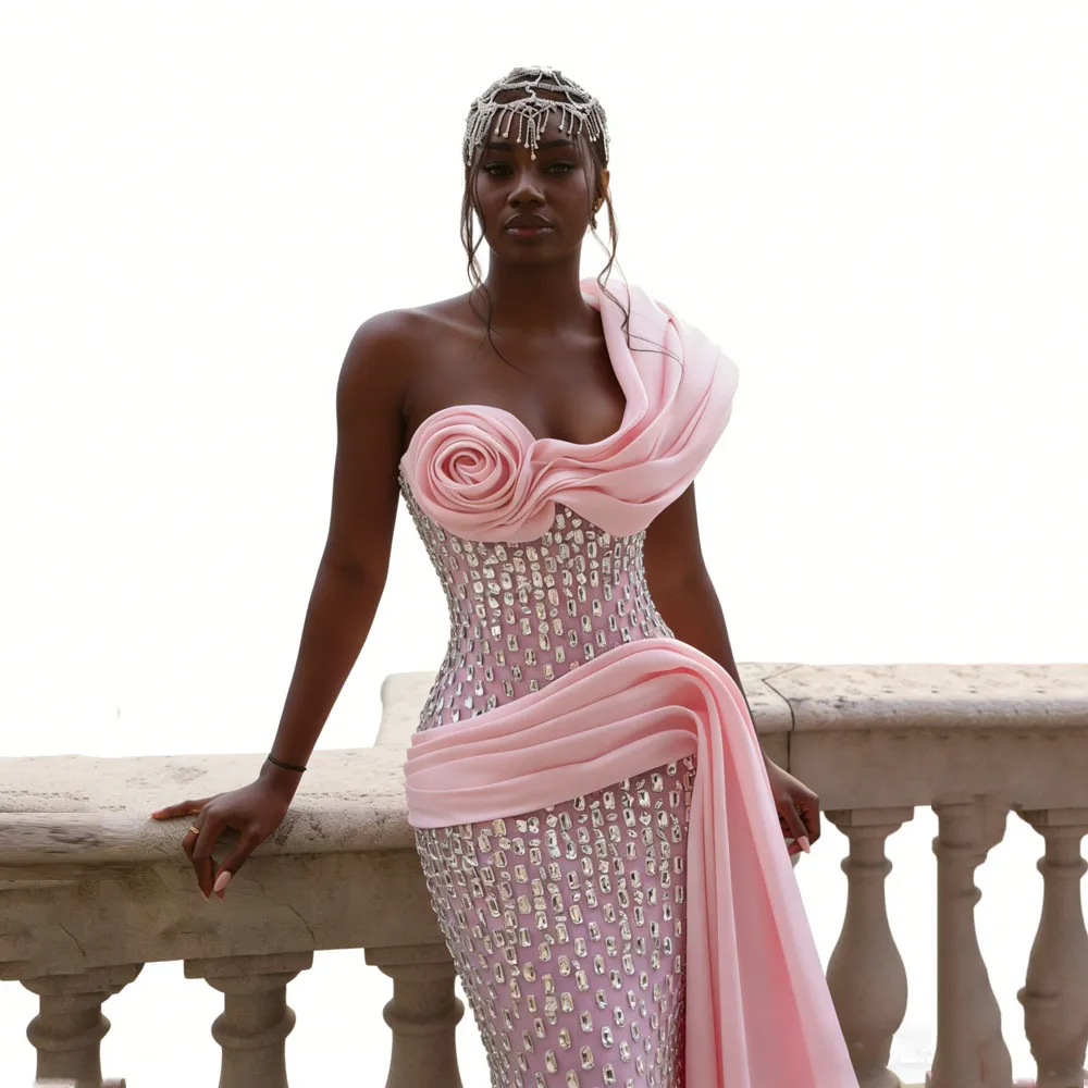 

Pink One Shoulder Celebrity Dresses Black Girls Beaded Crystals Red Carpet Runway Dress With Slit Customized Evening Party Gowns