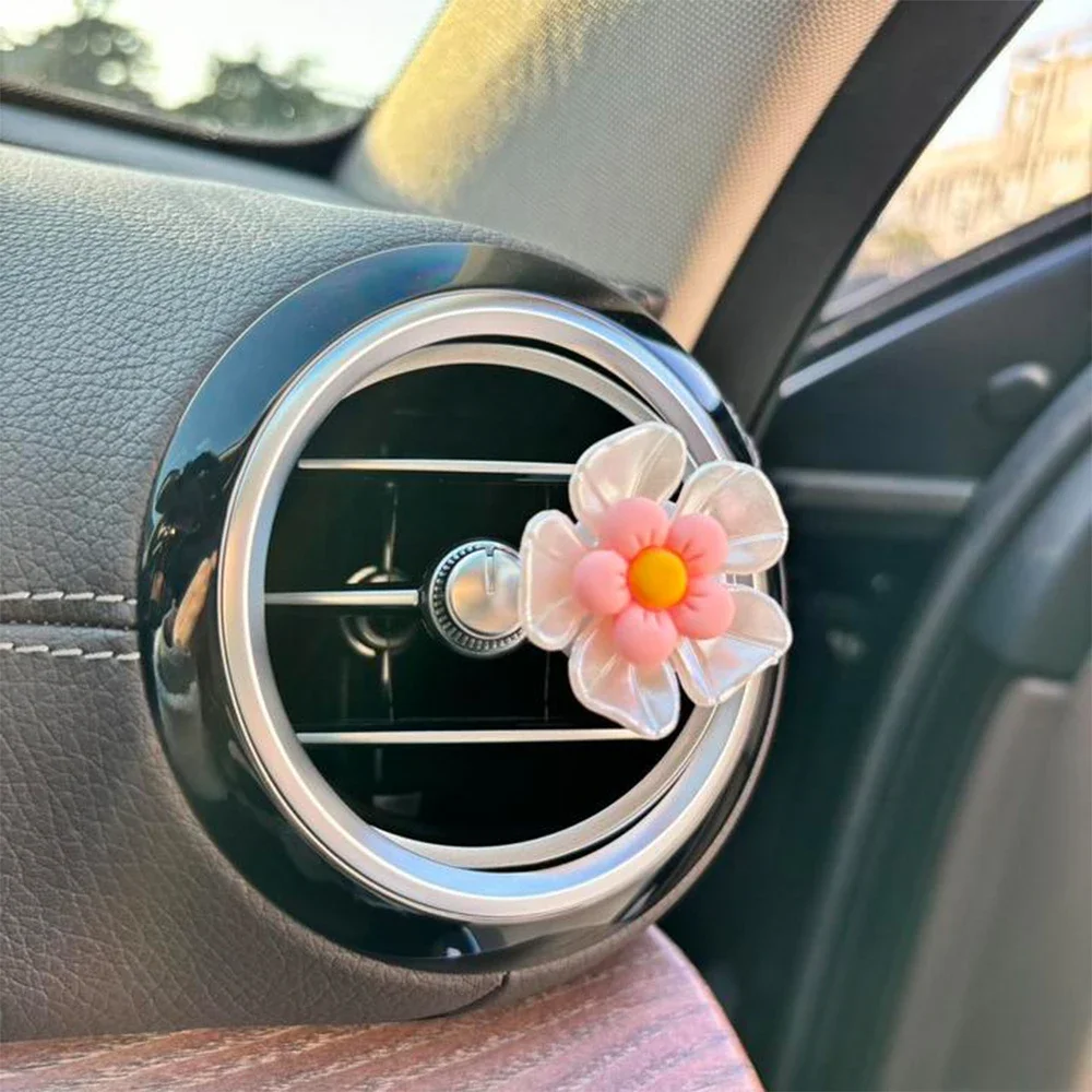 

Cute Daisy Flower Perfume Clips Colorful Car Air Freshener Aromatherapy Auto Interior Decoration Accessory