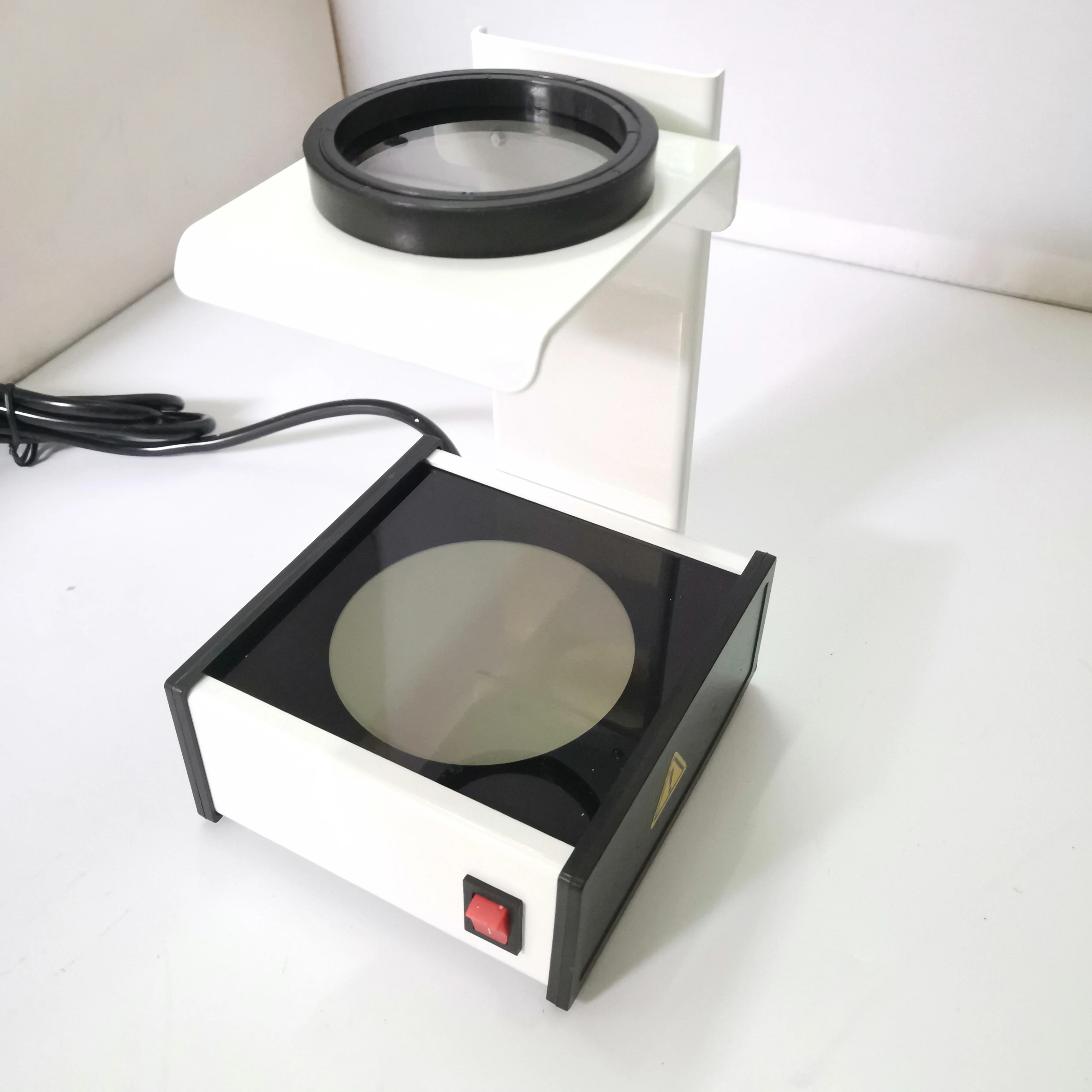 LED Lens Stress Tester for Finished Glasses | Optical Strain Inspection Tool with Polarized Light for Optician Store & Lab