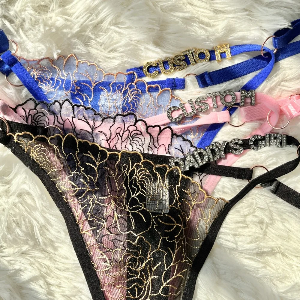 String amissié en dentelle avec nom personnalisé pour femme, sous-vêtements fleuris, culotte personnalisée avec lettre personnalisée, cadeaux de Noël Hotwife