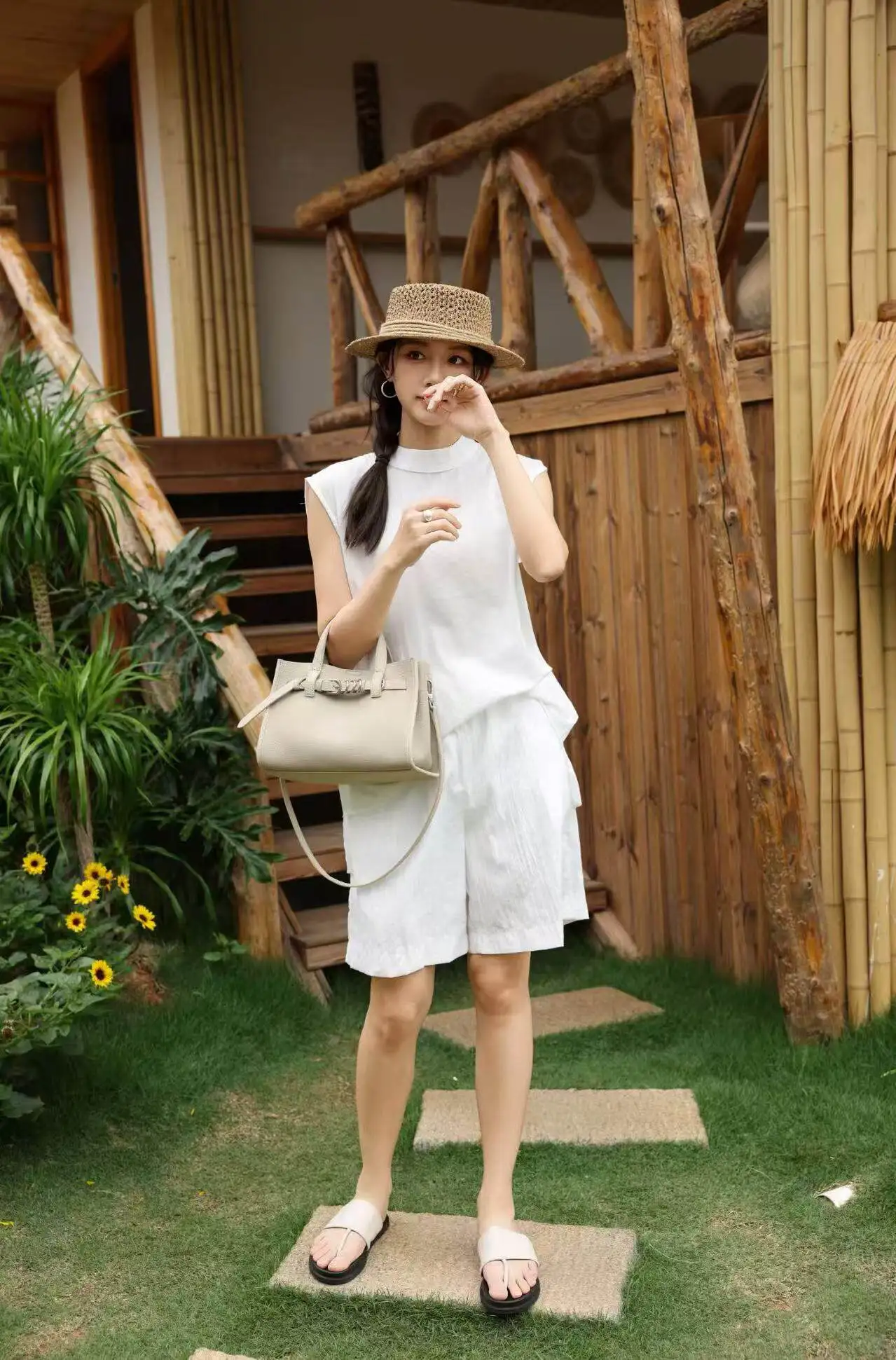New Arrival 2026 Summer Women’s Bag, Premium Cowhide Handbag with Shoulder & Crossbody Strap, Fresh Versatile Daily Purse
