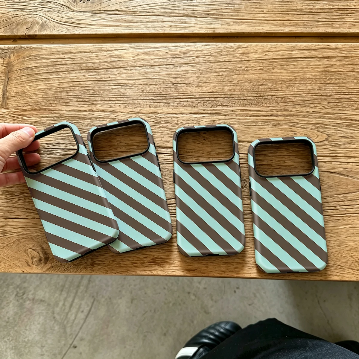 Brown Mint Slant Stripes Hard Shock-Absorption Phone Case For Samsung Galaxy S26 S25 Ultra S24 S23 Plus 2-in-1 Protective Cover
