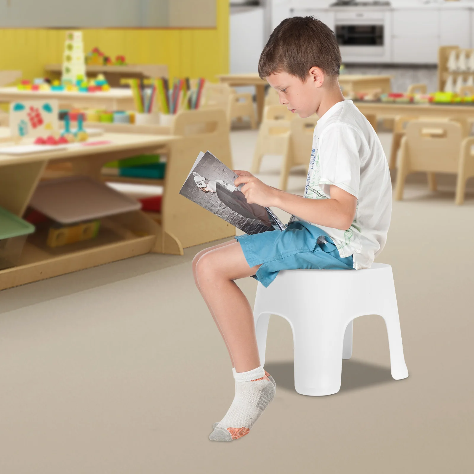 10 taburetes con escalones, taburetes apilables para niños, asientos flexibles para preescolar, PVC de polipropileno blanco