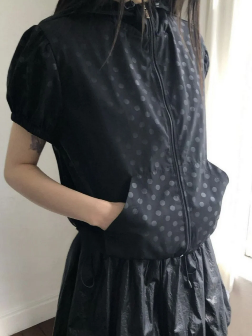 

SEI Korean Sle Summer Polka Dot Bubble Sve Высокий воротник на молнии ort Sve Jaet Женская солнцезащитная верхняя одежда