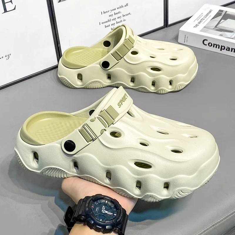 

Summer New Style Couple's Slippers for Men and Women, Non-Slip Sports Slippers and Sandals for Outdoor Wear on the Beach