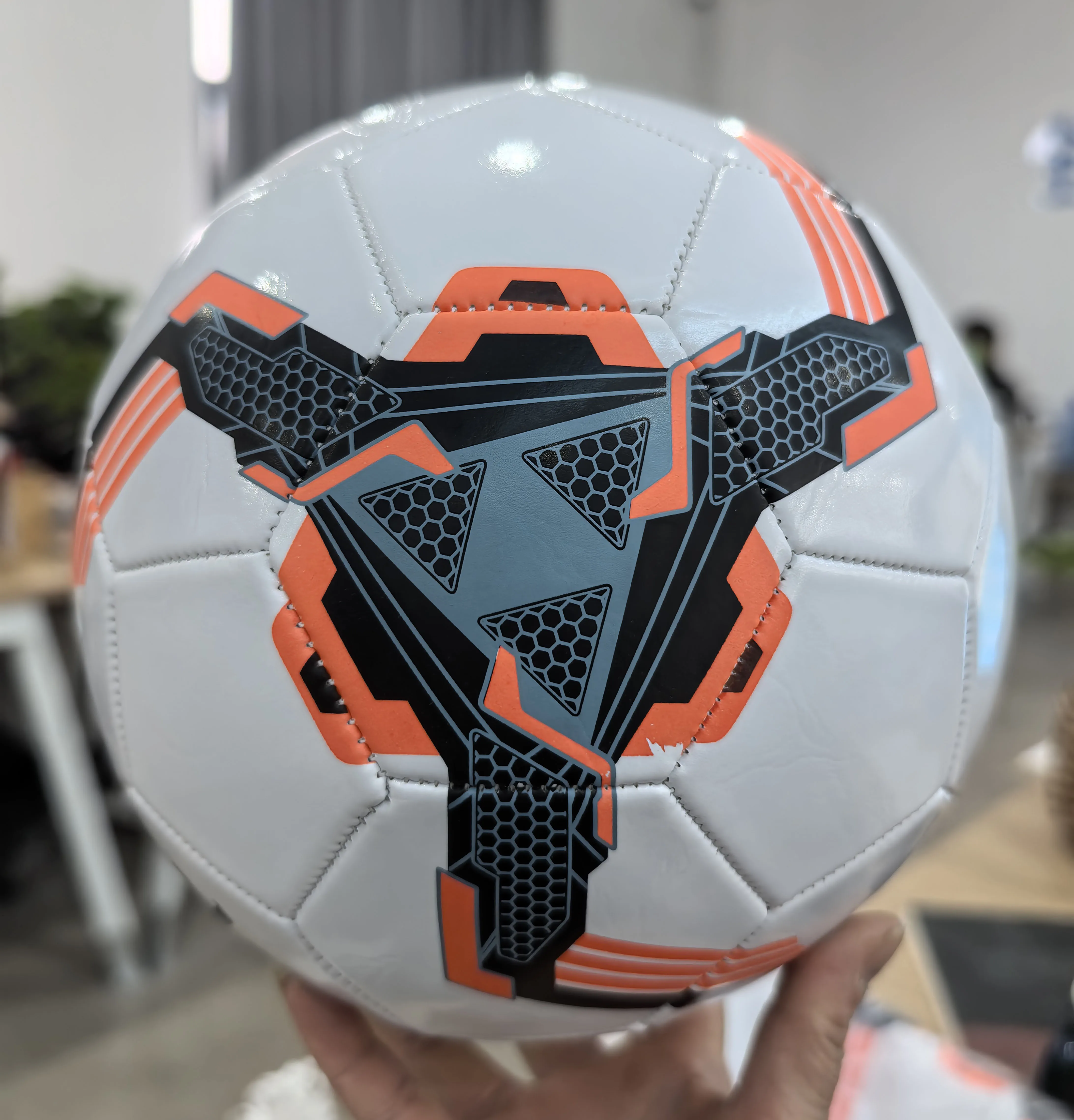 Venta al por mayor de fábrica, máquina de coser de PVC de alta calidad, tamaño 5, fútbol, entrenamiento profesional para adultos y niños, stock, personalizado