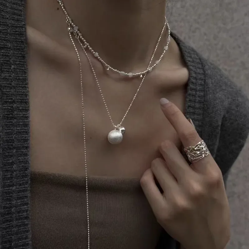 High-end necklace Women's artistic sense Personality temperament Cold sense Sweater chain Stacked wearing high-end light