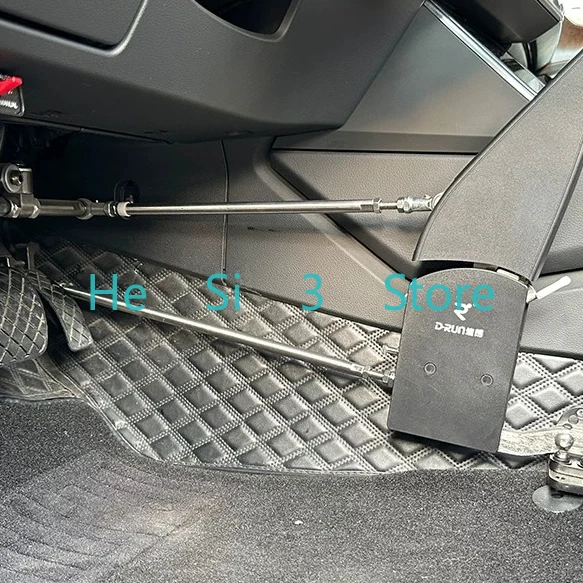 Driving car assist device Double lower limbs Full hand control accelerator Brake modification accessories Hand drive