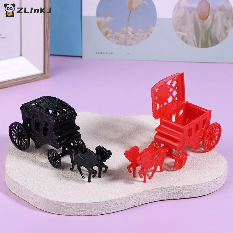 ▶1Pcs Plastic Chocolate Treat Wedding Carriage Favor Boxes Gift Boxes Wedding Favors Gifts For Events Evening And Parties