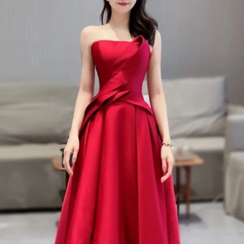 Customized Elegant Strapless Wedding Dress Slim Waist Red Temperament Prom Vestidos Luxury Pleat Robe 2024 Summer Chic Draped Dr