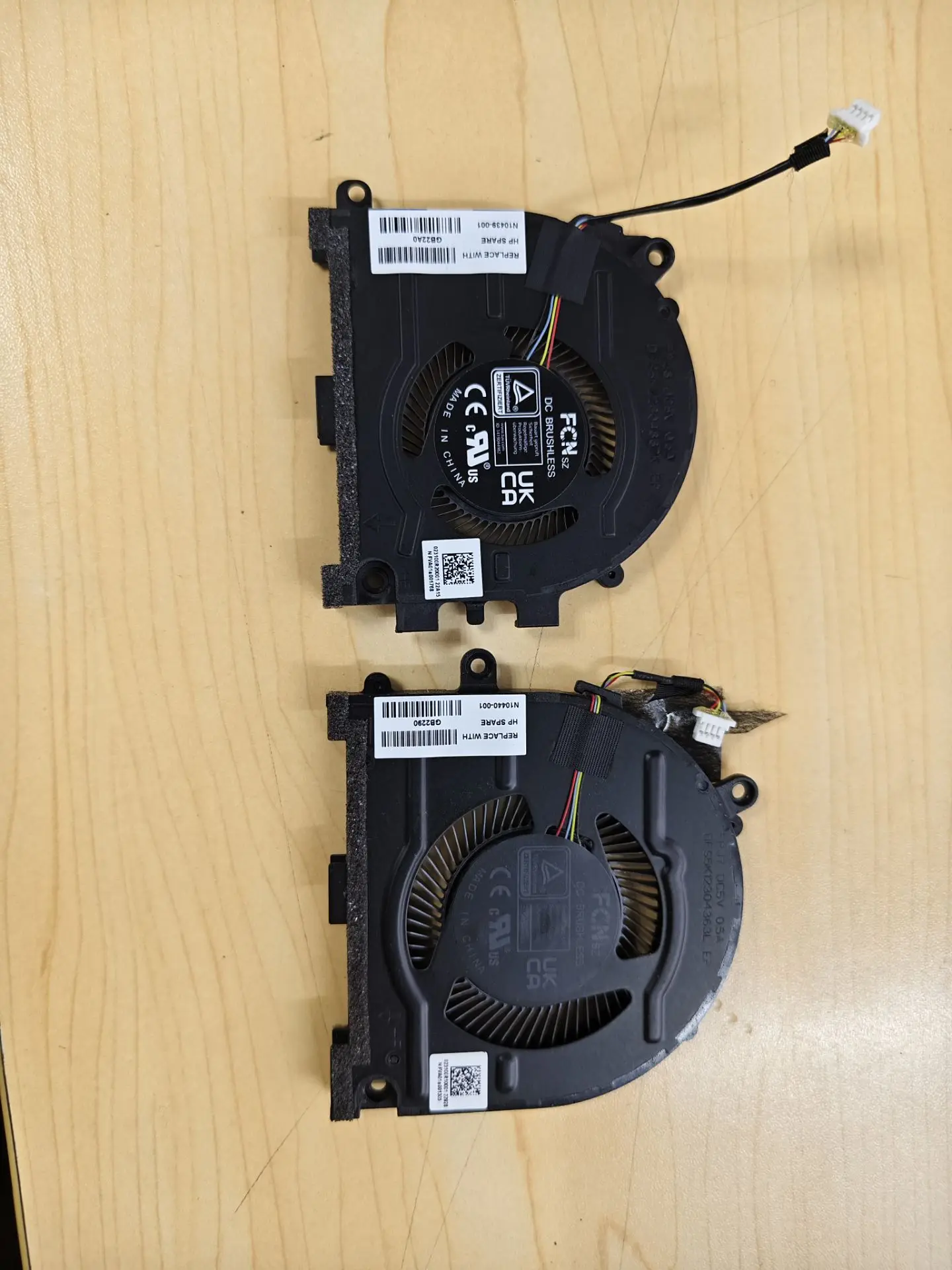 

Used LAPTOP CPU Cooling Fan FOR HP Star 14Pro 14-EH TPN-W154 N10439-001 N10440-001
